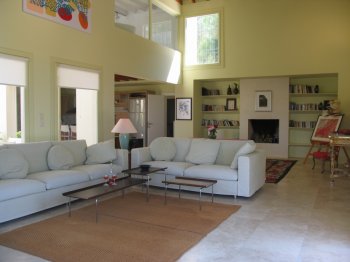 Living-room_1351547088 Living-room_1351547088